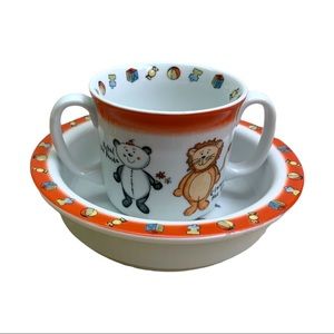 VTG Royal Doulton Harvey Bear Hand Crafted Fine China Kids Meal Bowl & Cup